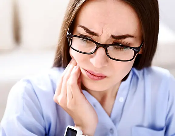 Consejos tras una extracción dental | Clínica Vallcorba