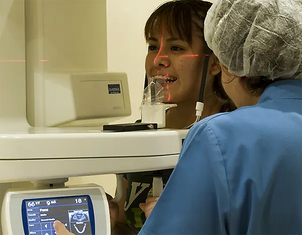 ¿Para qué realizamos radiografías los dentistas?